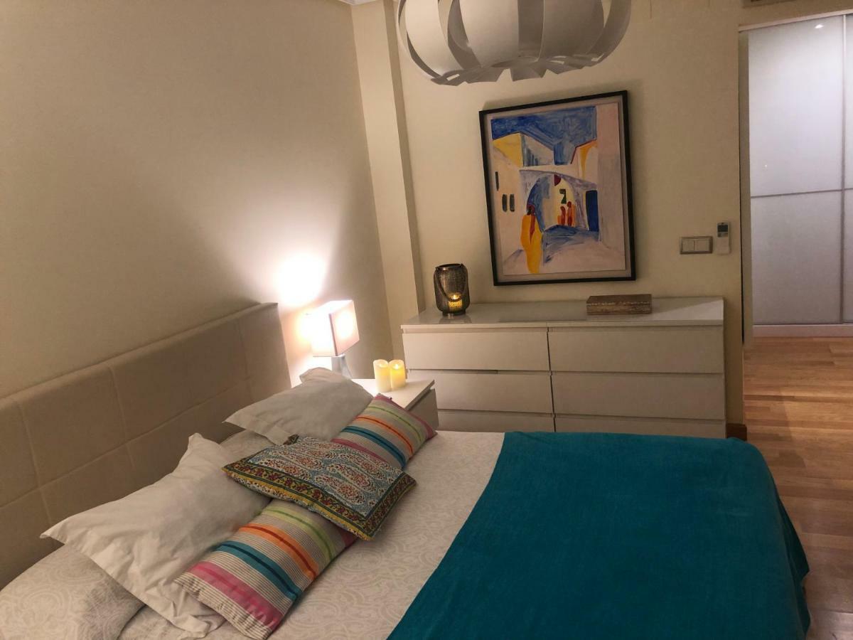 Apartamento Mercedes Logrono Luaran gambar